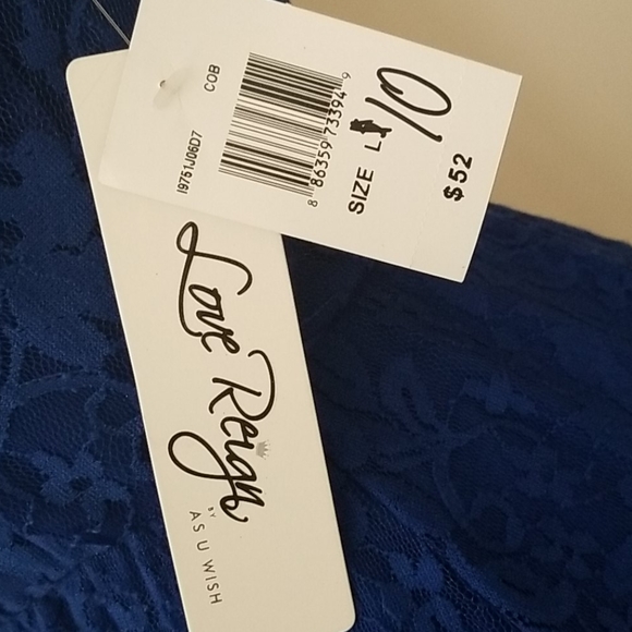 Love Design dress - Picture 2 of 4